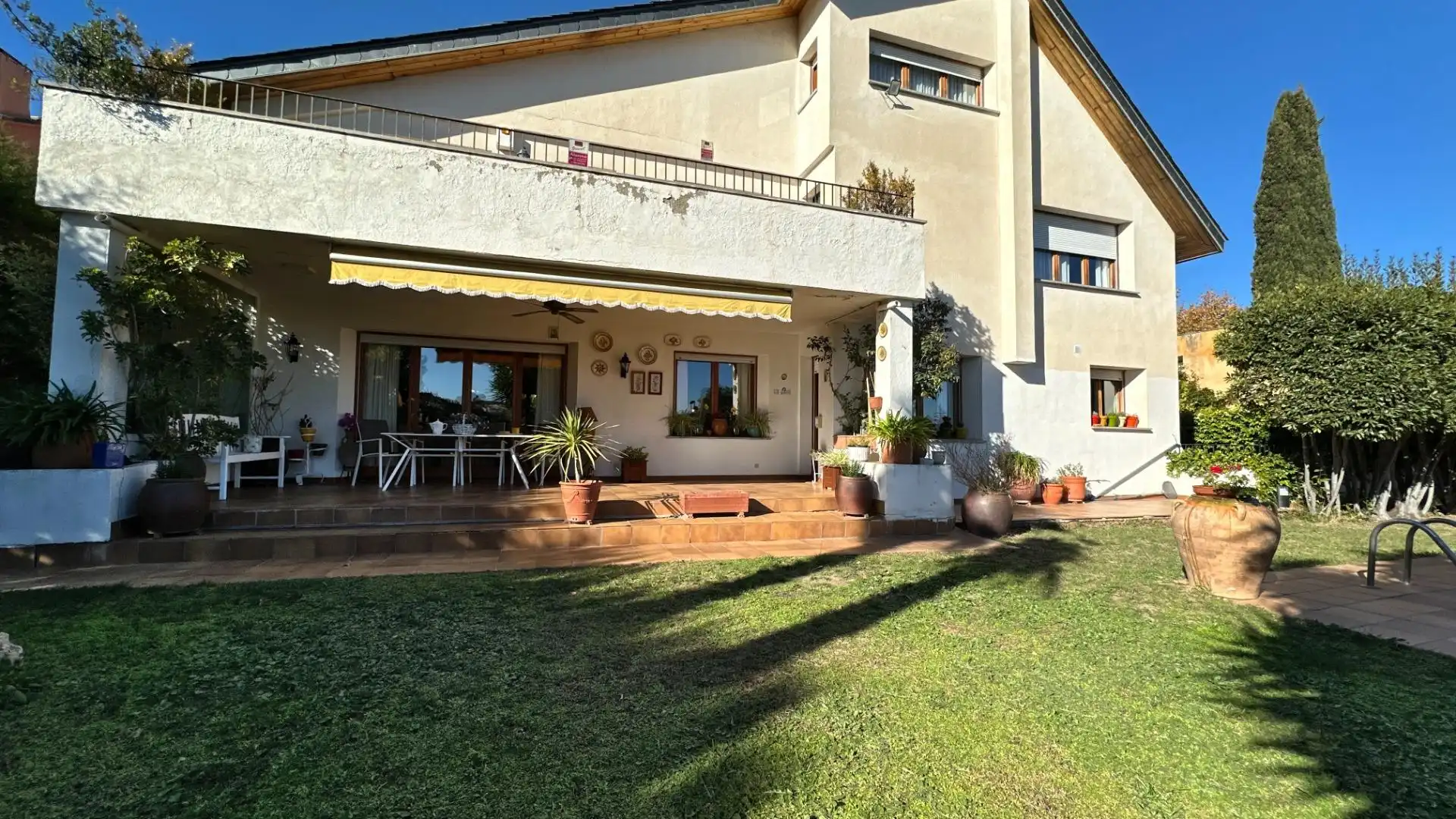 Garden of Houses for sale in Sant Cugat del Vallès  with Heating, Private garden and Parquet flooring