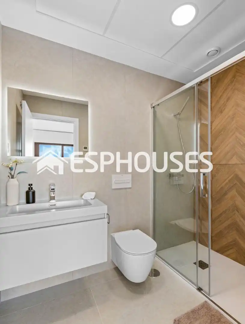Baño de Casa o chalet en venta en Pilar de la Horadada con Terraza, Piscina y Balcón