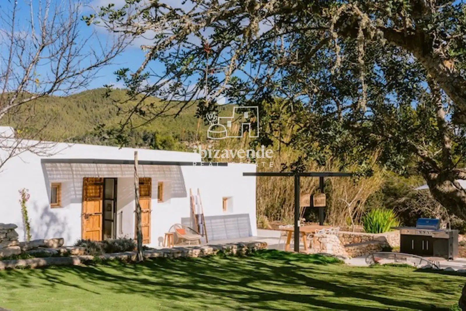 Vista exterior de Casa o chalet de alquiler en Sant Joan de Labritja con Aire acondicionado, Calefacción y Jardín privado