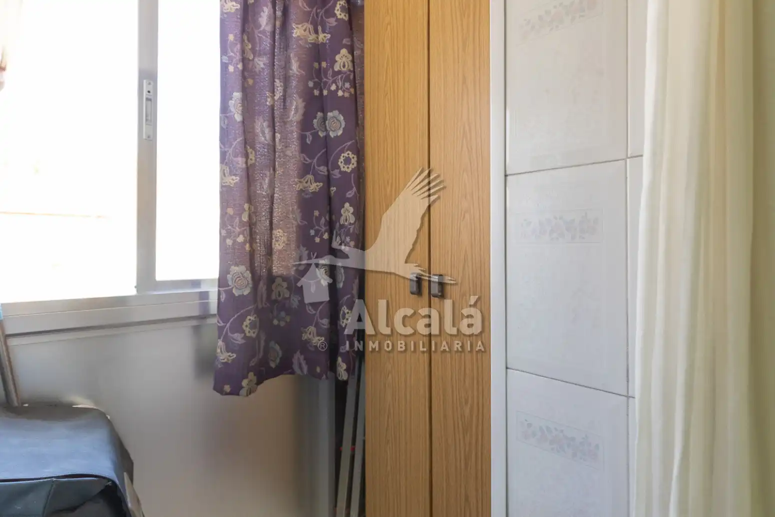 Dormitori de Pis en venda en Alcalá de Henares amb Aire condicionat, Calefacció i Terrassa