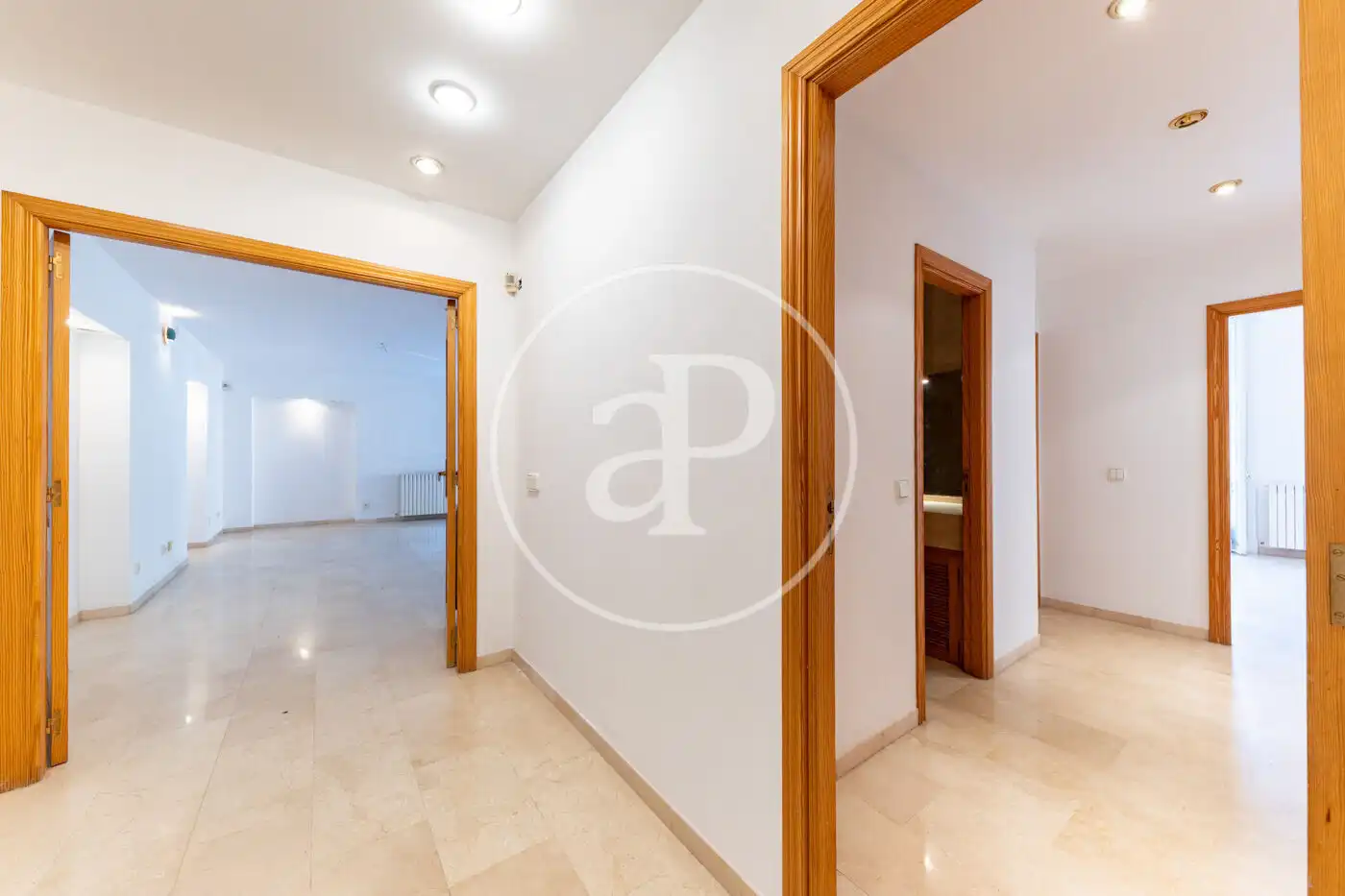 Piso en venta en  Palma de Mallorca con Calefacción, Jardín privado y Terraza