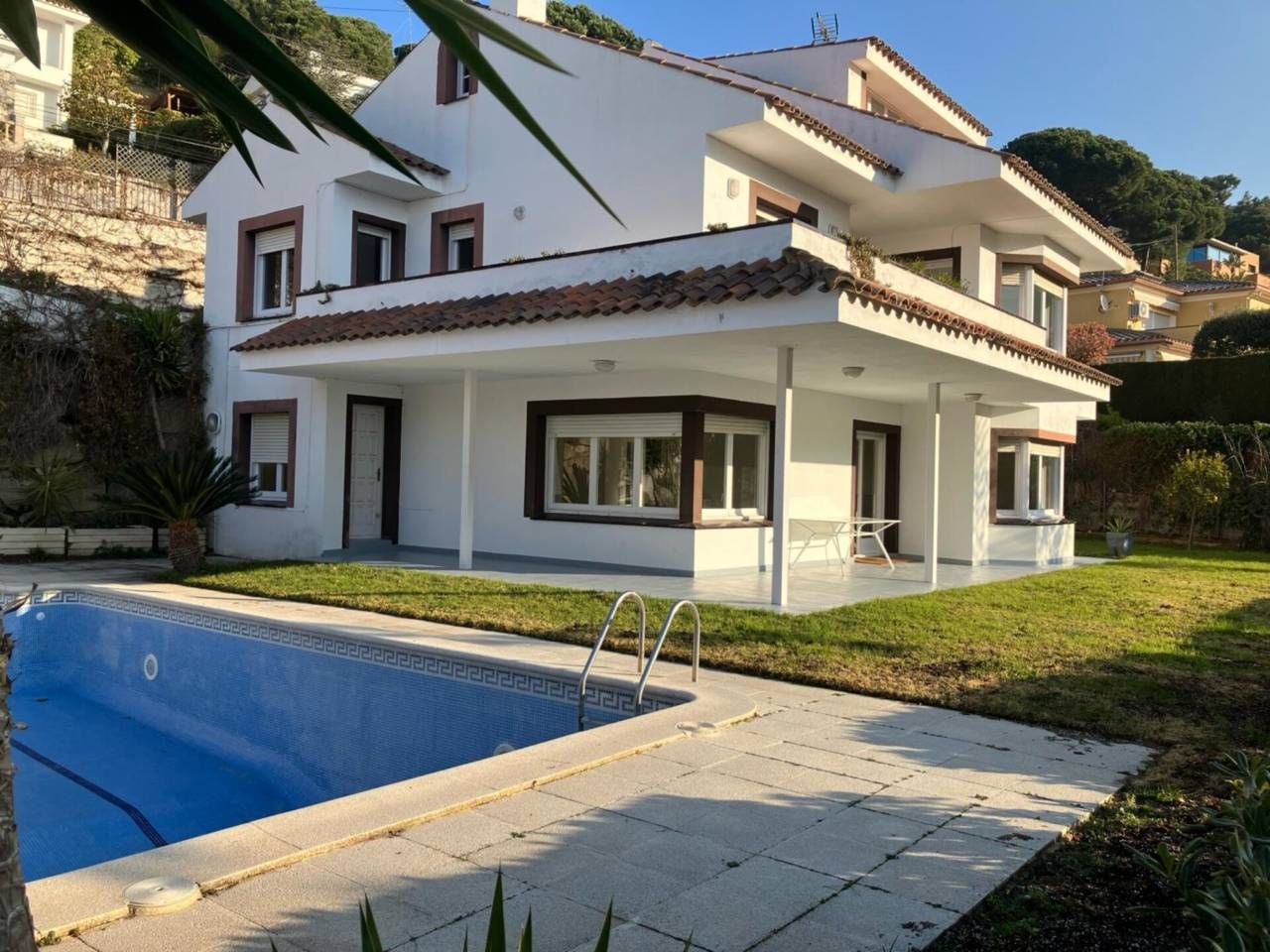 Swimming pool of House or chalet to rent in Cabrils  with Air Conditioner, Heating and Private garden