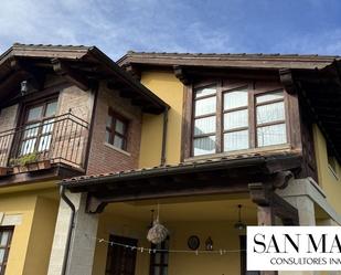 Vista exterior de Casa o xalet en venda en Alfoz de Lloredo amb Calefacció