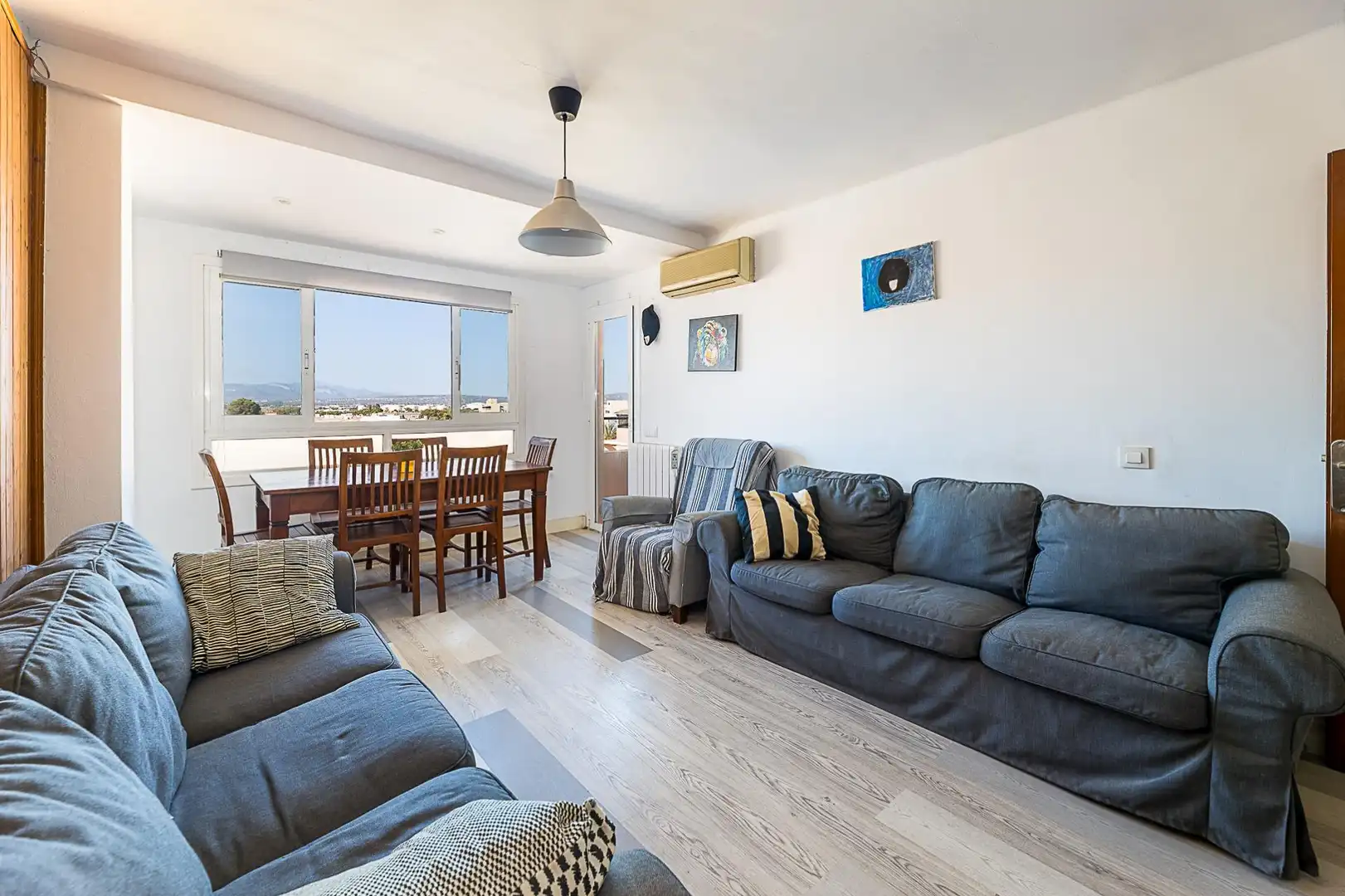 Living room of Flat for sale in  Palma de Mallorca  with Parquet flooring, Storage room and Balcony