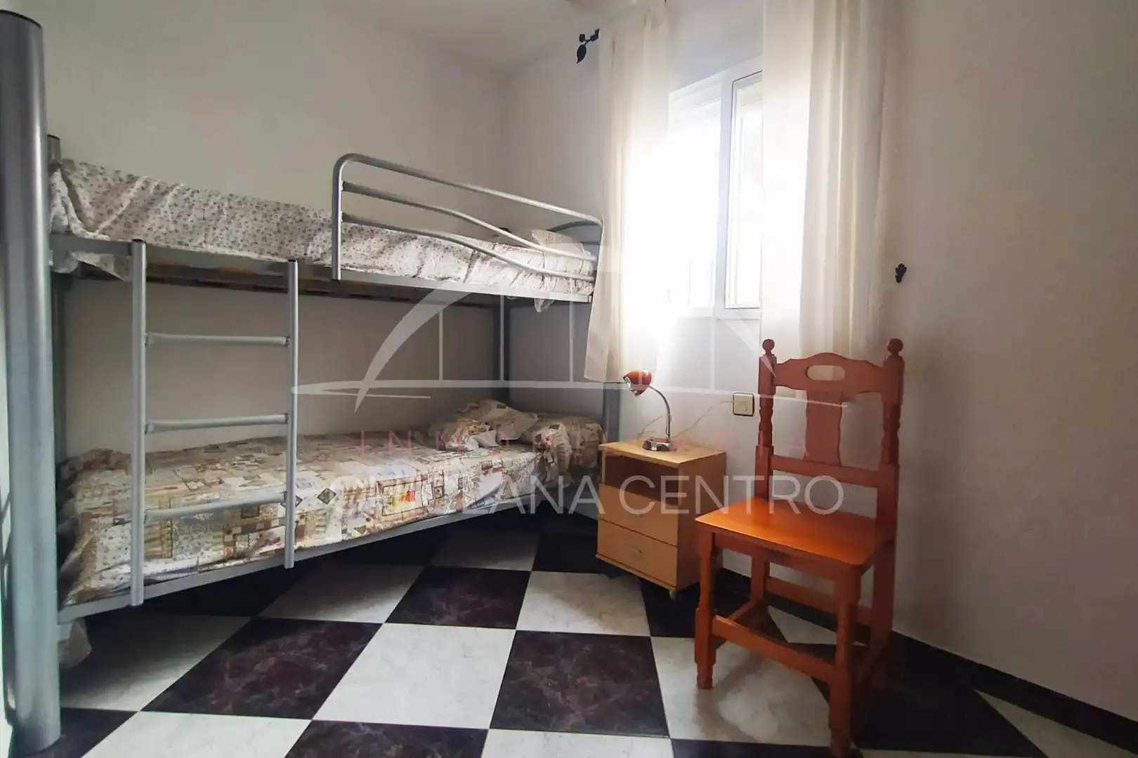 Chalet con piscina en venta en Las Lagunas - Campano, imagen 36