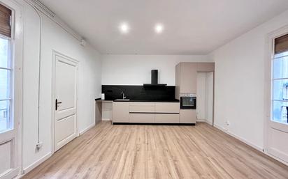 Kitchen of Flat to rent in  Barcelona Capital  with Balcony