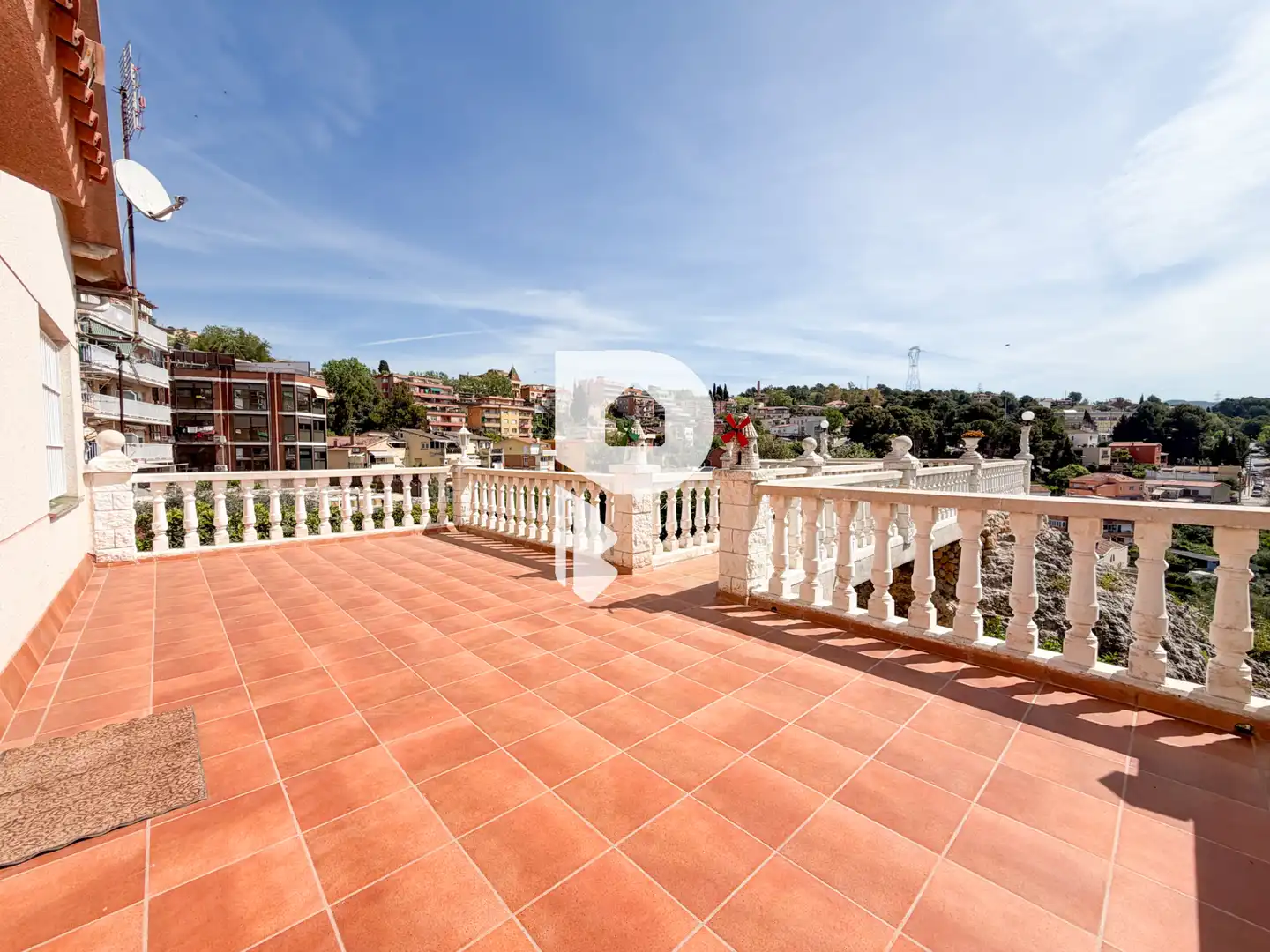 Terrassa de Casa o xalet en venda en El Papiol amb Aire condicionat, Calefacció i Jardí privat