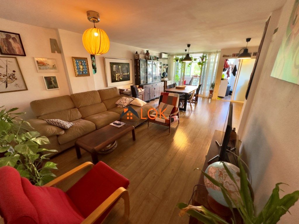 Flat for sale in N/A, Carranque - Haza Cuevas, Cruz de Humilladero