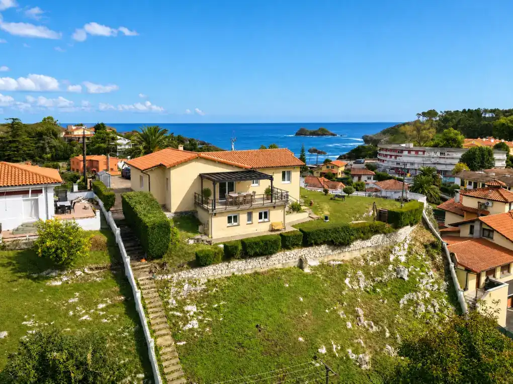 Villa avec terrasse à vendre à Celoriu 164, imagen 3