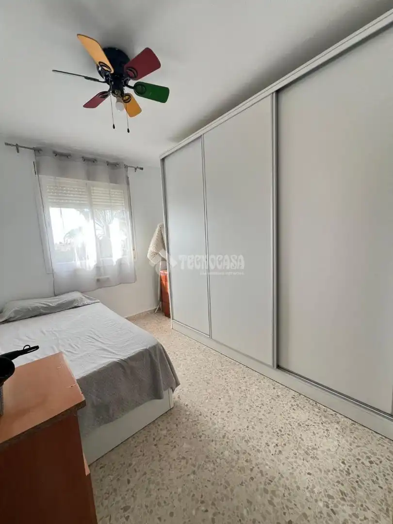 Habitación de Piso en venta en Dos Hermanas con Terraza