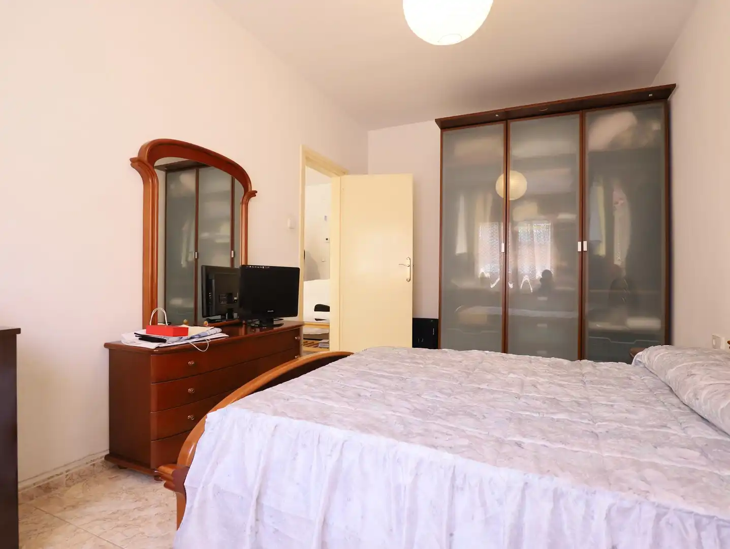 Bedroom of Flat for sale in Esplugues de Llobregat  with Air Conditioner, Heating and Terrace