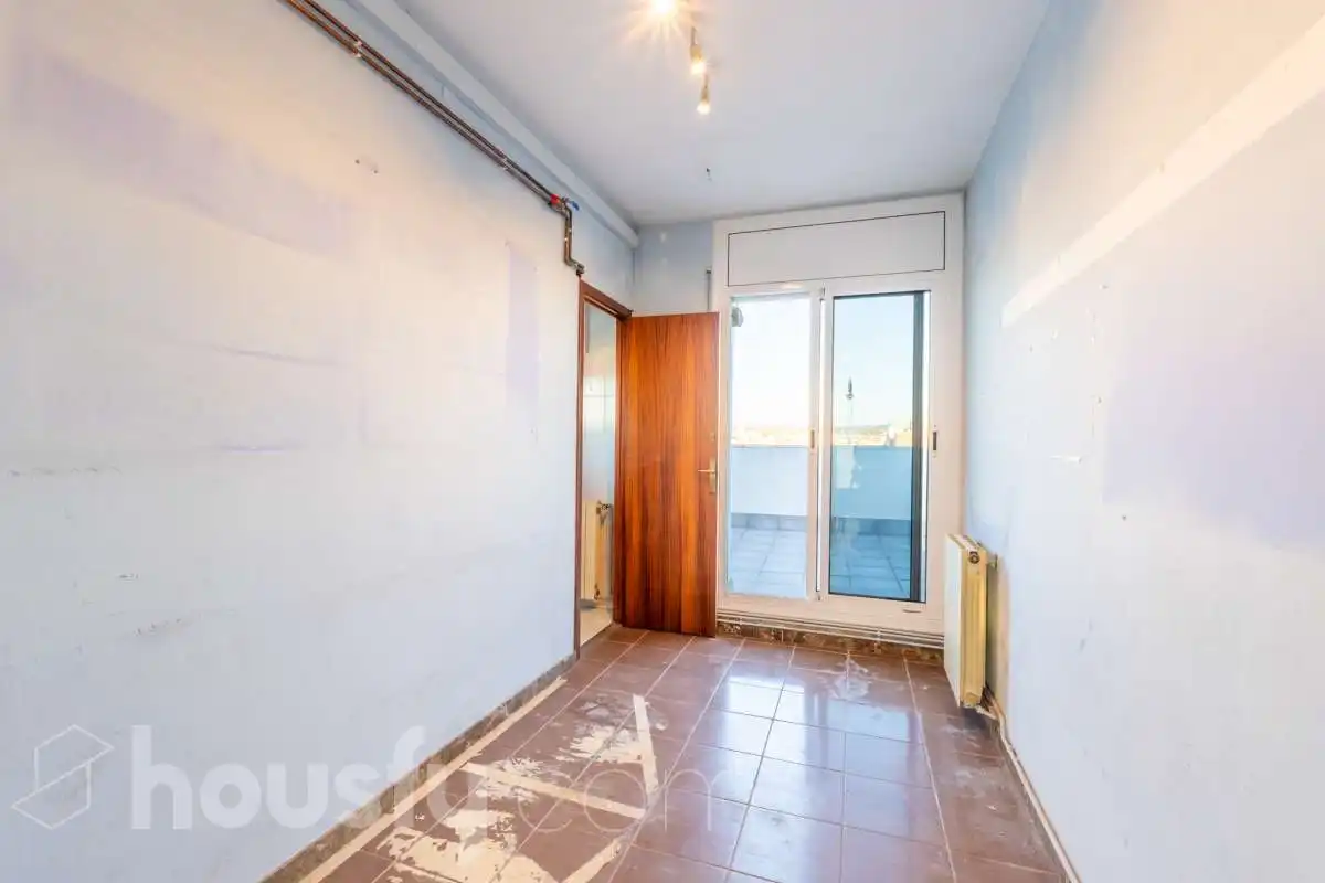 Duplexes for sale in RB SALVADOR SAMA, Centre Vila