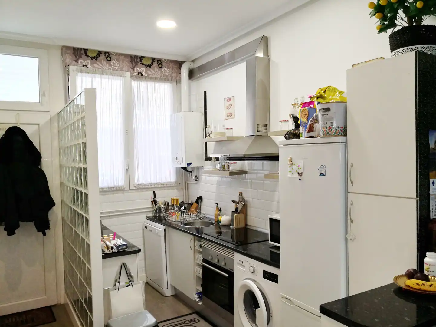 Kitchen of Flat for sale in Madrid  with Heating