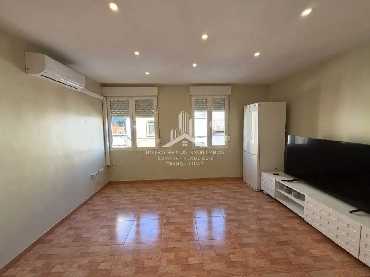 Sala d'estar de Apartament en venda en Vila-real amb Parquet, Terrassa i Traster