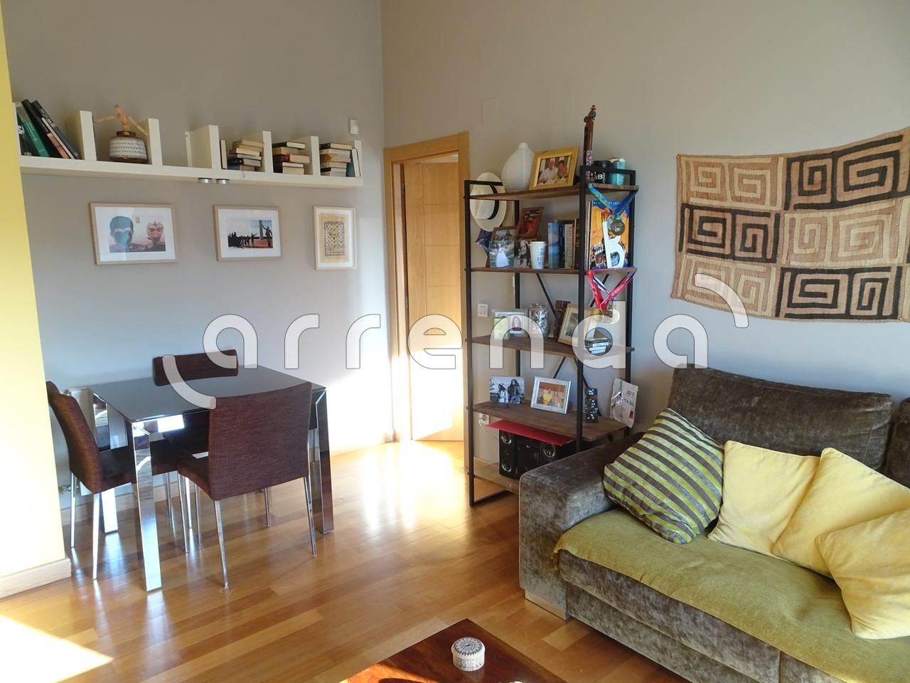 Living room of Attic to rent in Santa Cruz de Bezana  with Heating, Parquet flooring and Furnished
