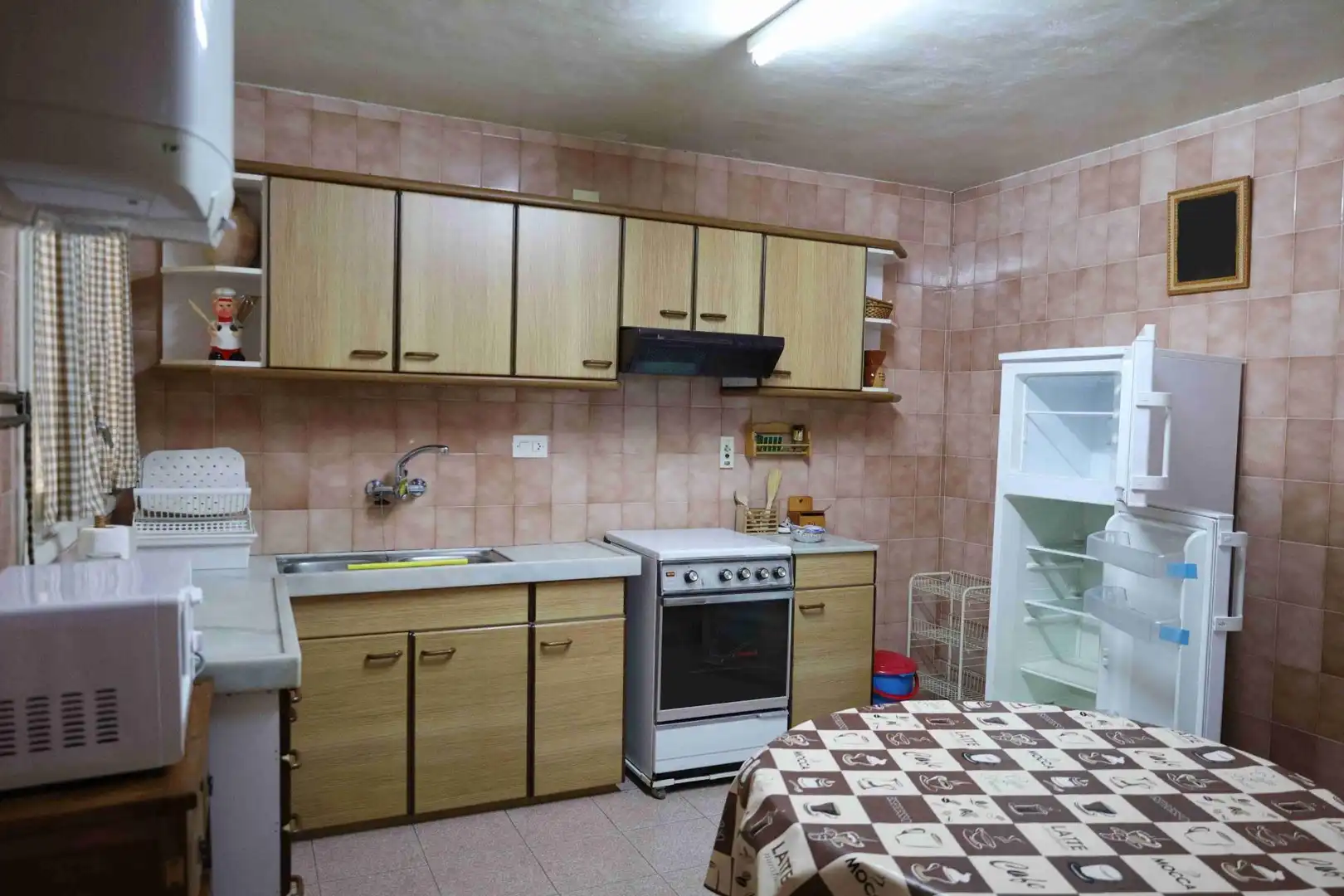 Kitchen of Houses for sale in Alcorisa  with Private garden, Terrace and Storage room