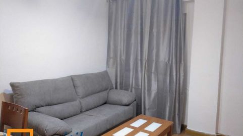 Photo 2 of Flat for rent in Calle Pereda, Garrido Sur, Salamanca Capital