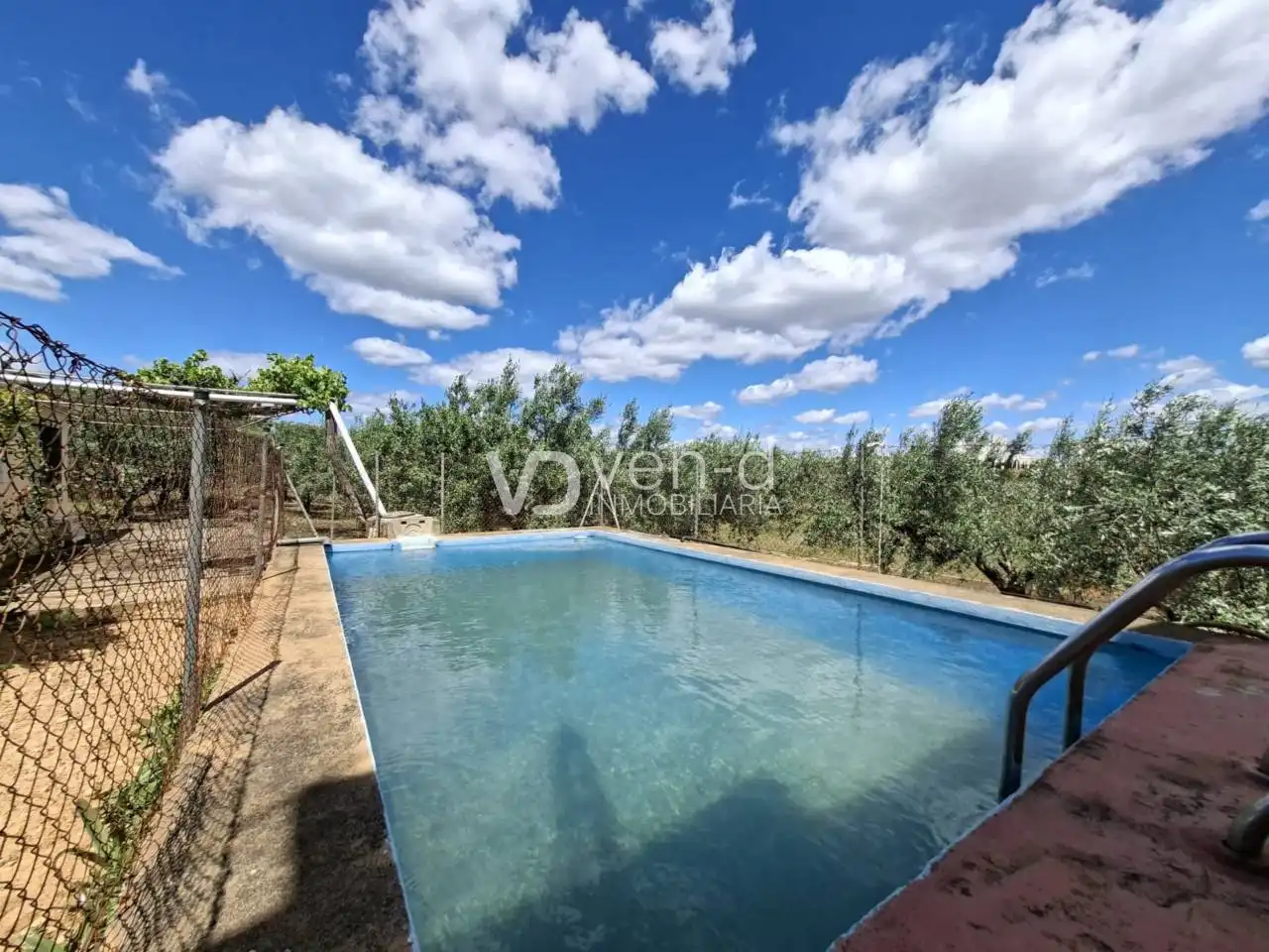 Piscina de Casa o chalet en venta en Enguera con Aire acondicionado, Calefacción y Jardín privado