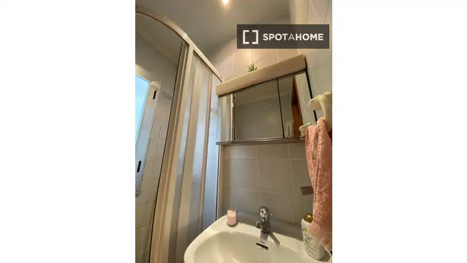Baño de Apartamento para compartir en Rivas-Vaciamadrid con Aire acondicionado, Calefacción y Terraza