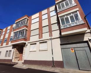 Vista exterior de Pis de lloguer en Hospital de Órbigo amb Calefacció i Terrassa