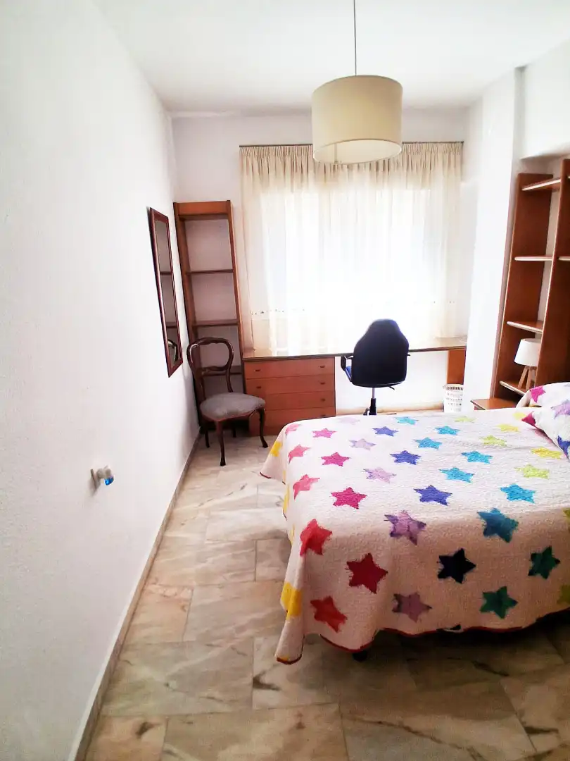 Bedroom of Apartments for rent in Granada  with Air Conditioner, Furnished and Oven