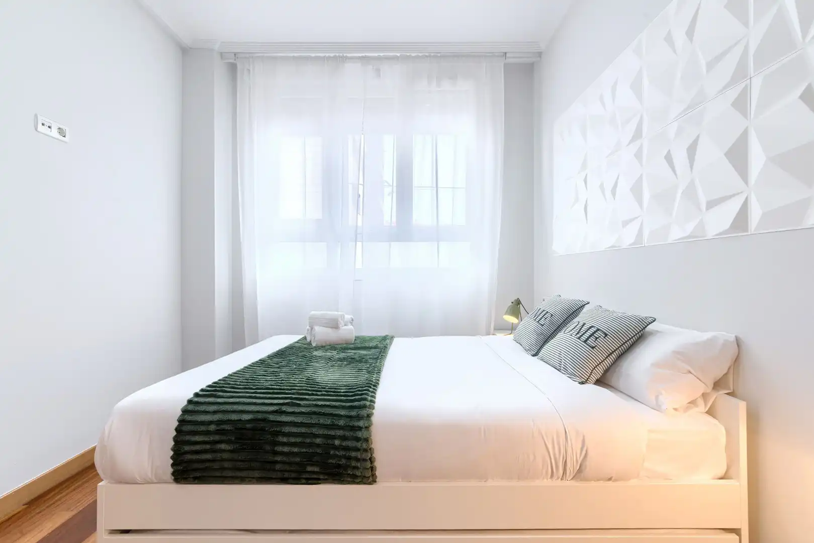 Habitación de Apartamento de alquiler en Barakaldo  con Calefacción, Amueblado y Lavadora