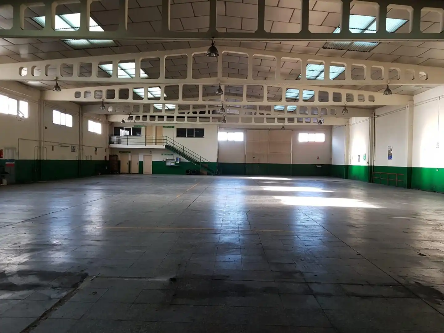 Industrial buildings for sale in Palencia
