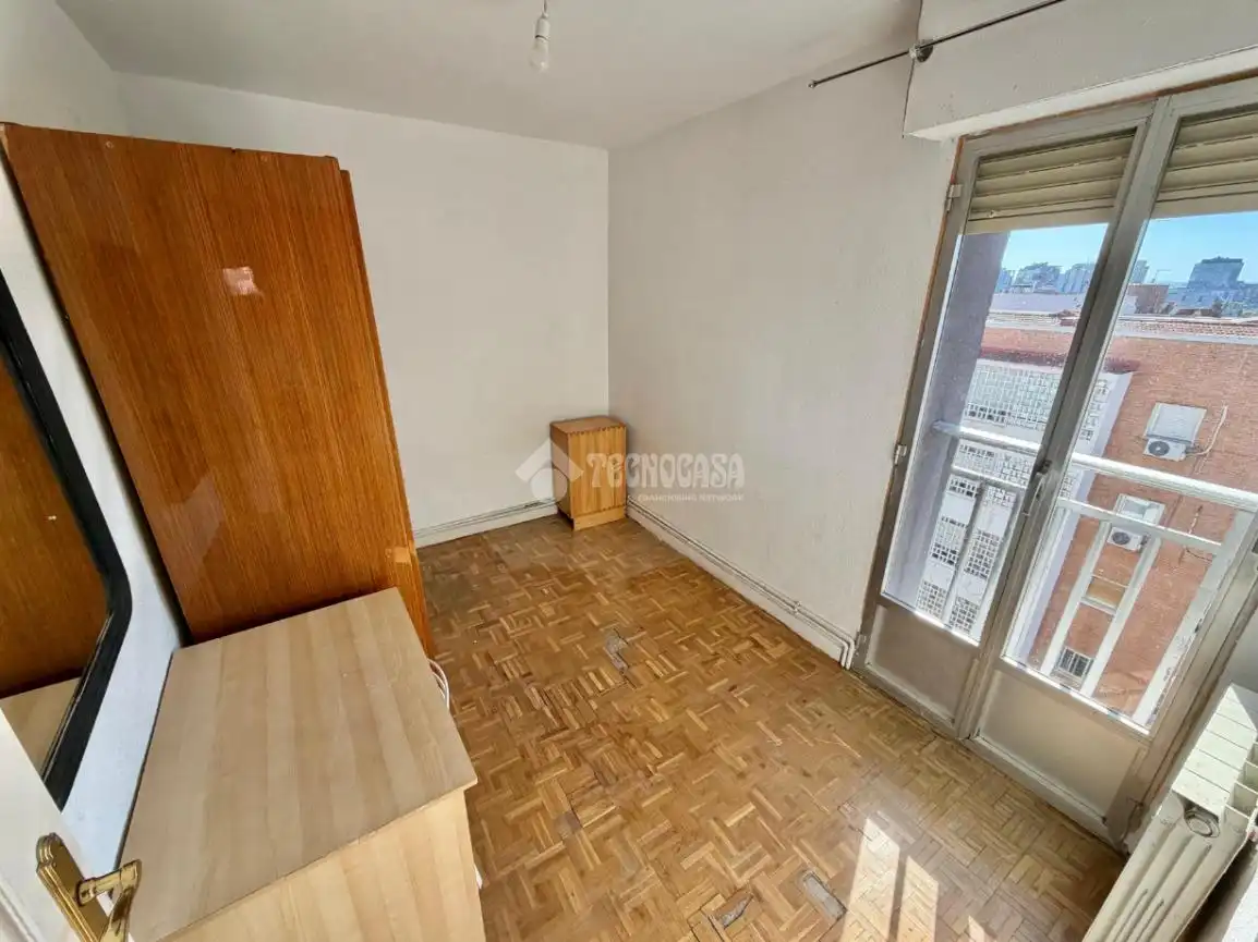 Habitación de Piso en venta en Madrid