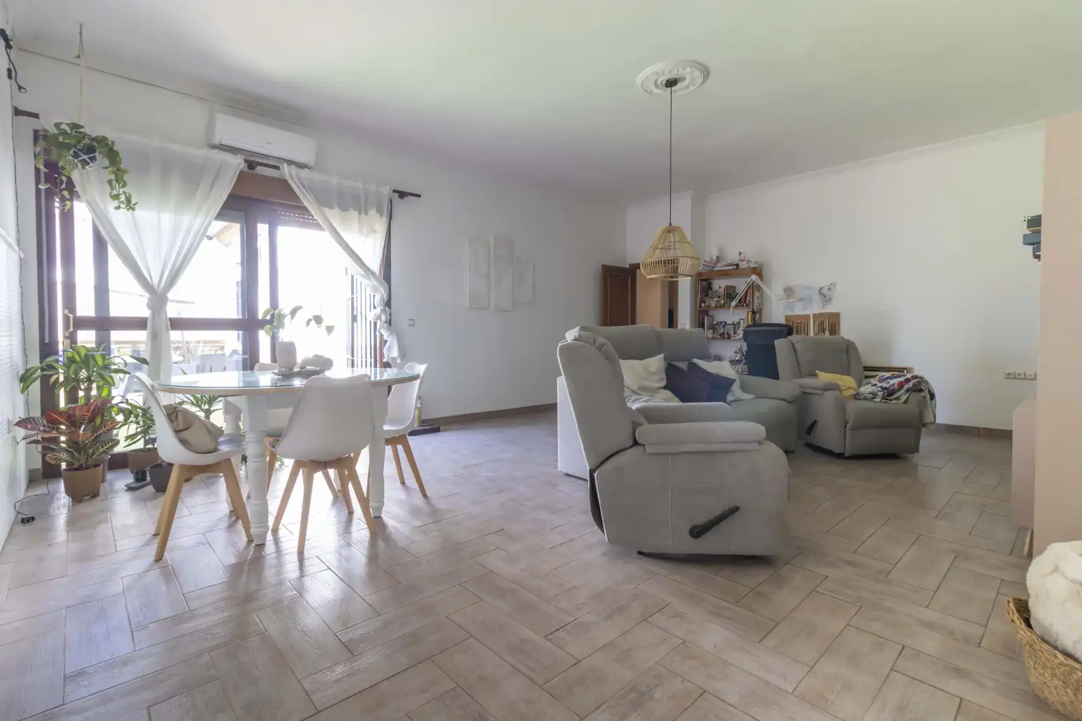 Detached homes for sale in Gerena