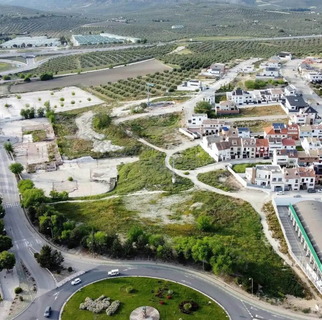 Terreni e lotti in vendita a Avenida Ciudad de Linares