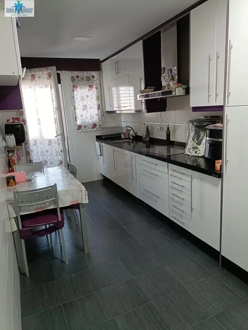 Kitchen of Flat for sale in Albacete  with Air Conditioner, Heating and Storage room