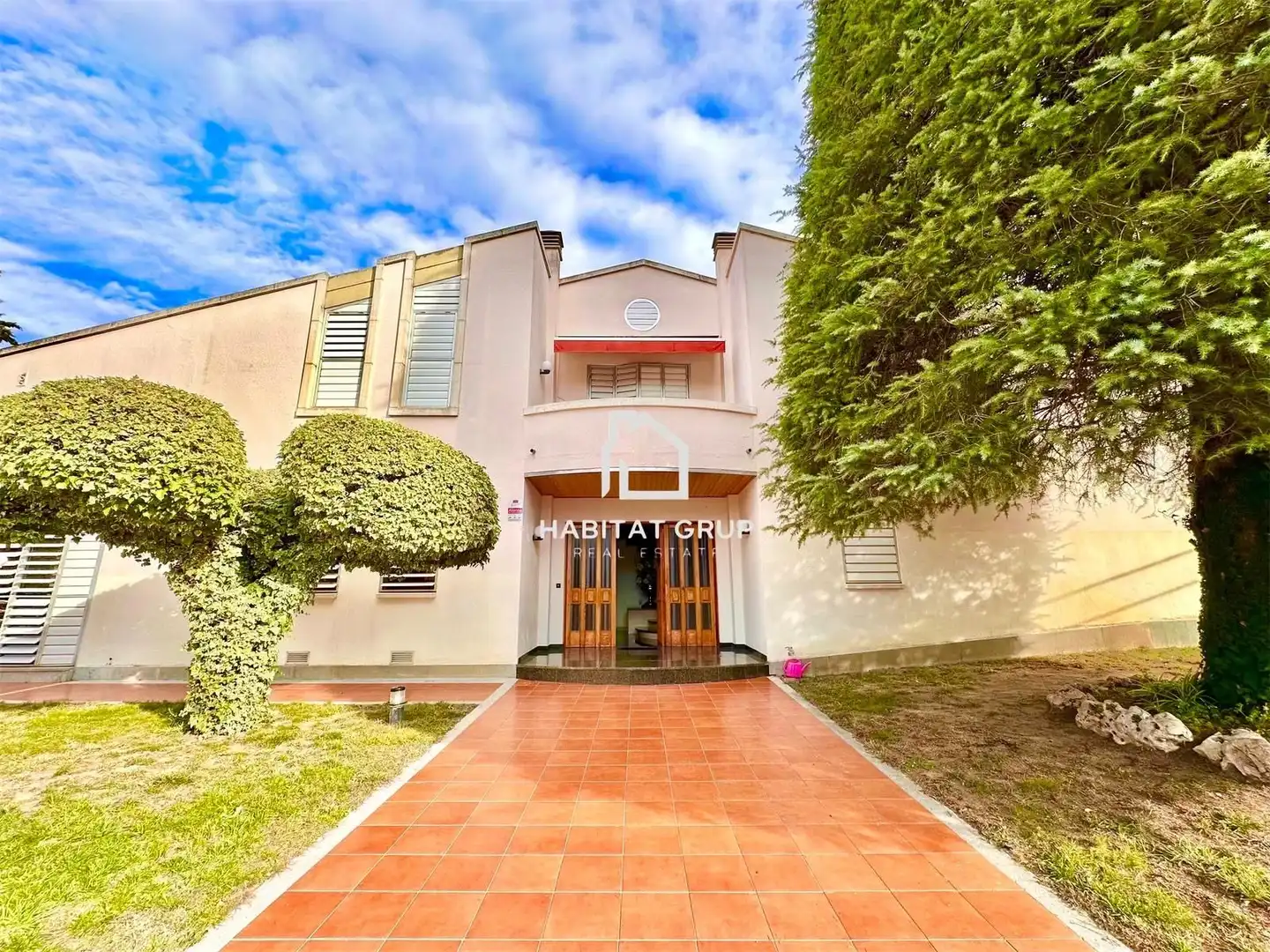 Casa con piscina in vendita a Banyoles