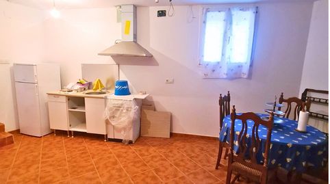 Foto 4 de Casa adosada en venta en Lobios, Ourense