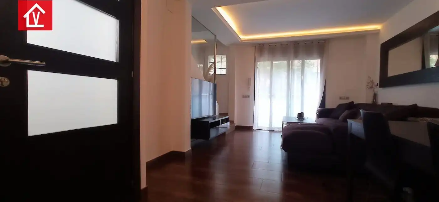 Sala de estar de Casa o chalet en venta en Barberà del Vallès con Aire acondicionado, Calefacción y Terraza