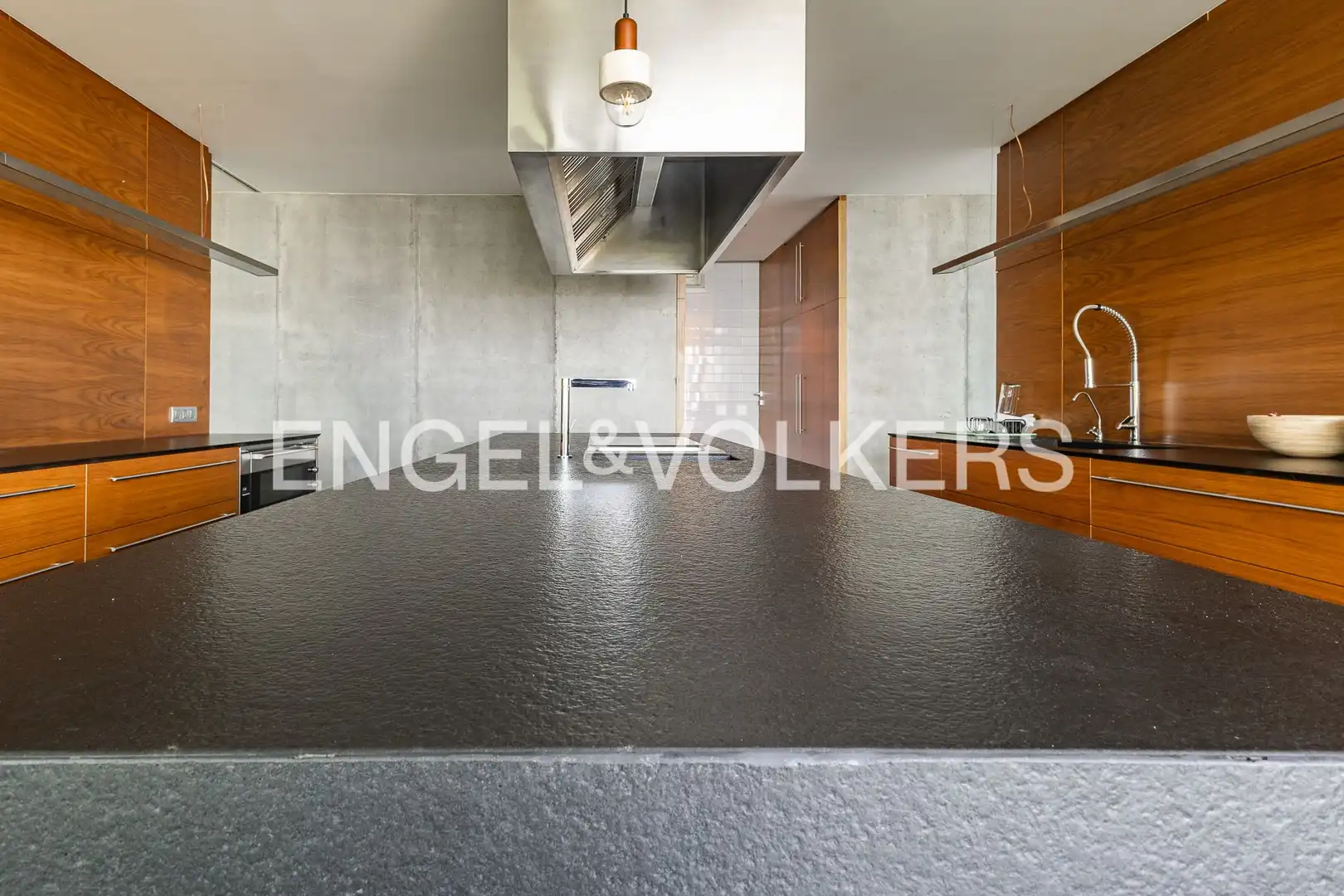 Cocina de Casa o chalet de alquiler en Alella con Aire acondicionado, Calefacción y Jardín privado