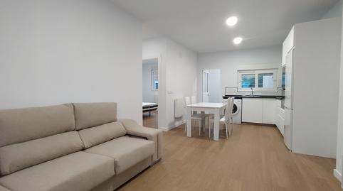 Foto 3 de Piso en venta en Avenida Besaya, Covadonga - Campuzano - Ciudad Vergel, Torrelavega