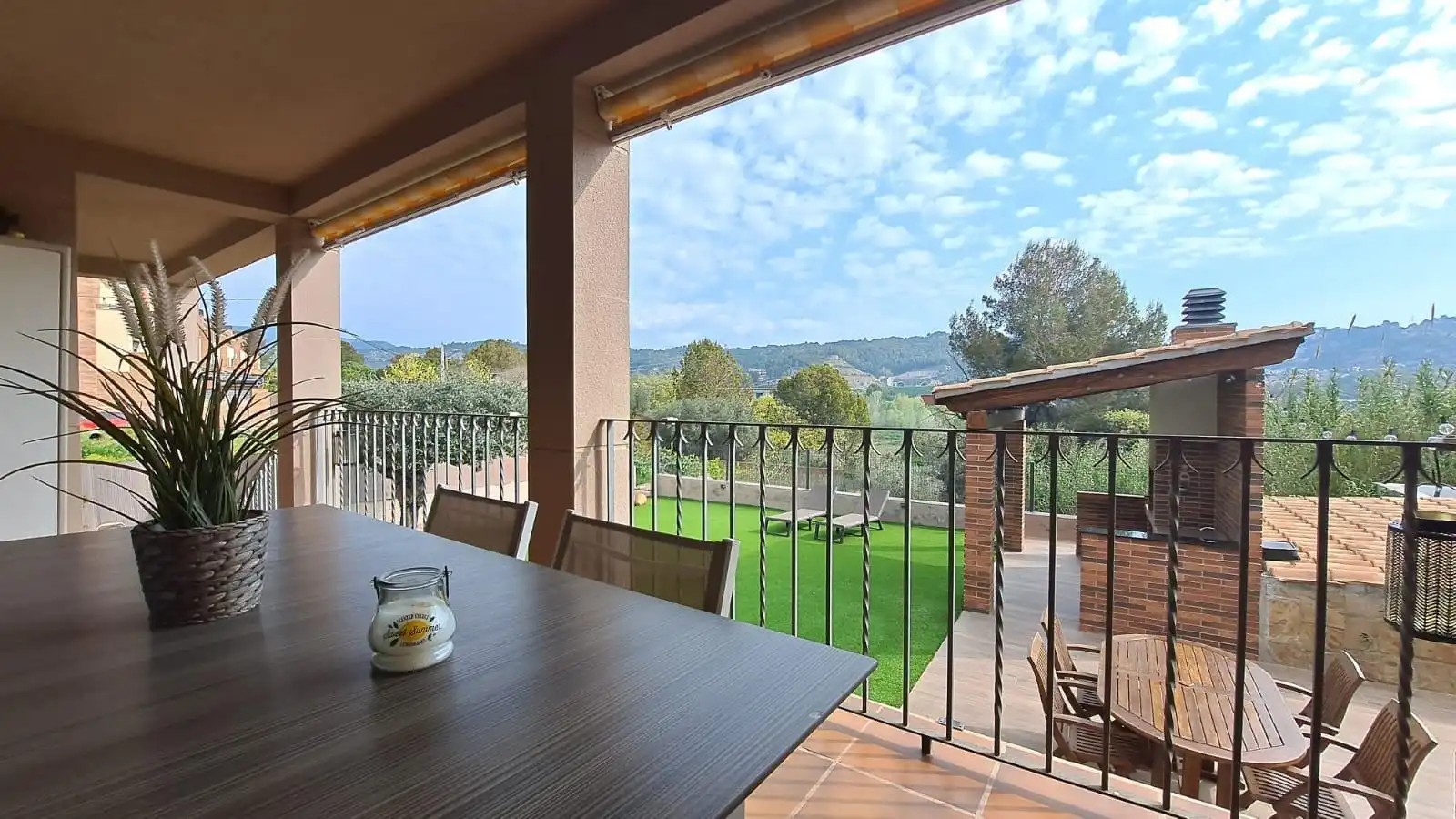 Terrassa de Casa o xalet en venda en Abrera amb Aire condicionat, Calefacció i Jardí privat