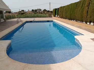 Xalet amb balcó en venda a Jubalcoi