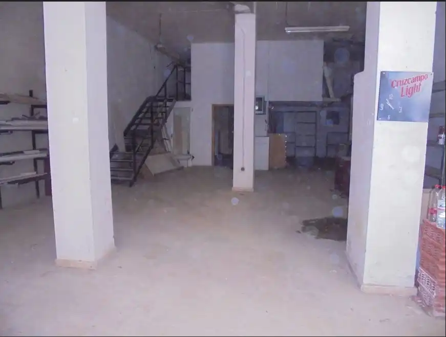 Gewerbefläche zum Verkauf in Carrer Menéndez y Pelayo 6
