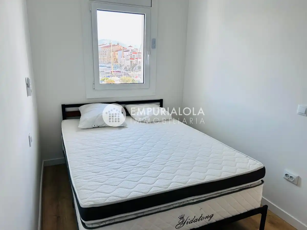Dormitori de Casa o xalet en venda en Empuriabrava amb Aire condicionat