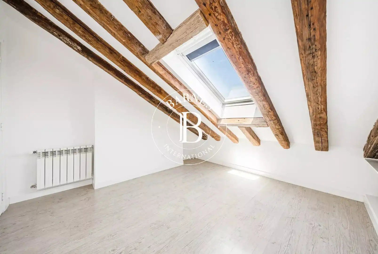 Schlafzimmer von Wohnung zur Miete in Madrid mit Klimaanlage, Heizung und Ofen