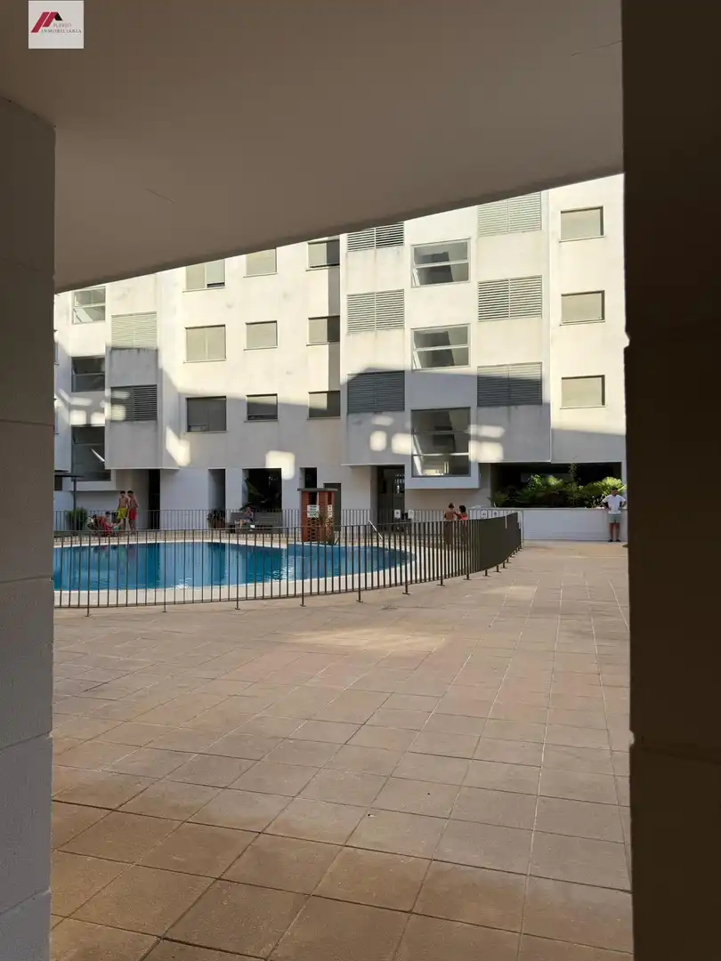 Piscina de Àtic en venda en El Puerto de Santa María amb Terrassa, Traster i Piscina comunitària