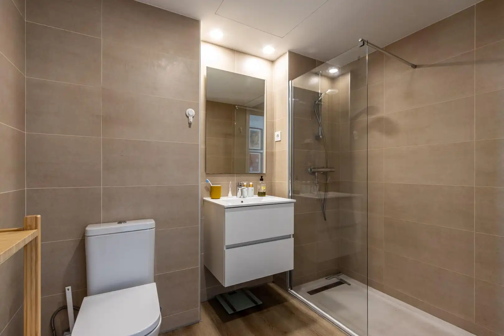 Bathroom of Flat for sale in Sabadell  with Heating, Terrace and Community pool