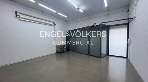 Foto 4 von Fabrikhallen zur Miete in Centre, Badalona