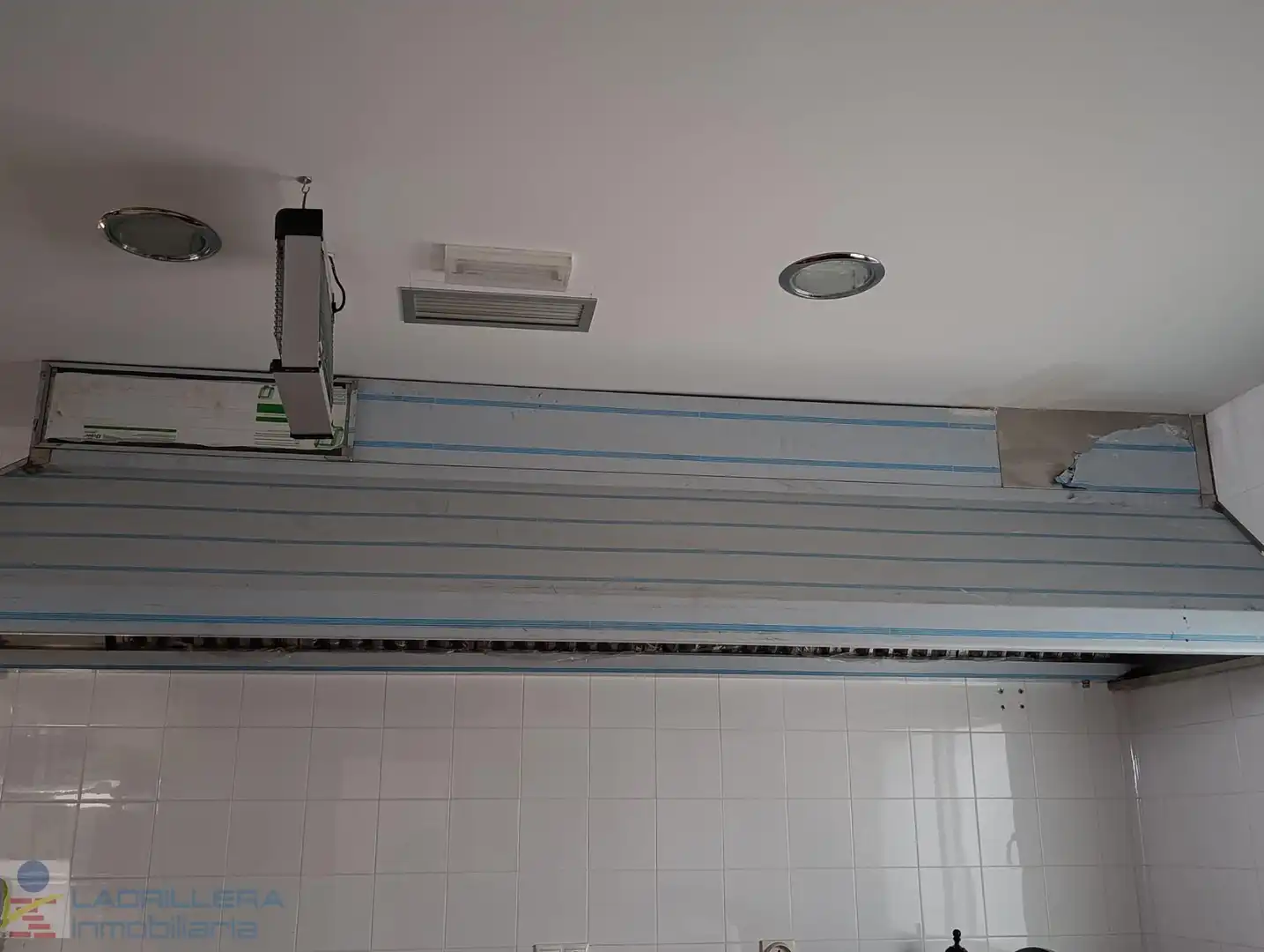 Baño de Local en venta en San Fernando con Aire acondicionado