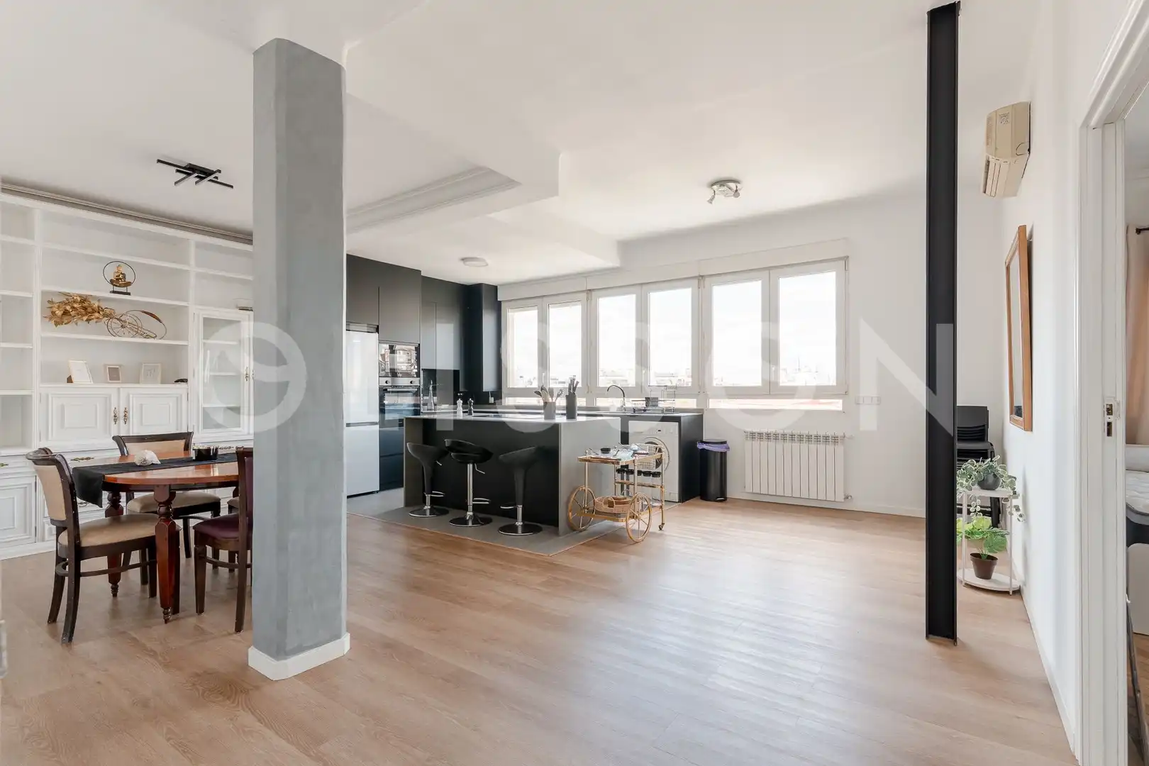 Cocina de Ático en venta en Madrid con Aire acondicionado, Calefacción y Amueblado