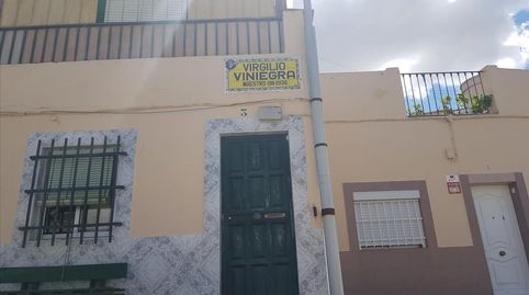 Foto 2 de Casa o xalet en venda a Calle Virgilio Viniegra, San Roque - Ronda Norte, Badajoz Capital