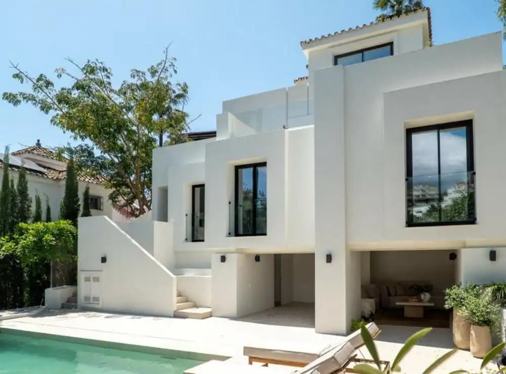 Habitatge amb terrassa en venda a Nueva Andalucía, imagen 2