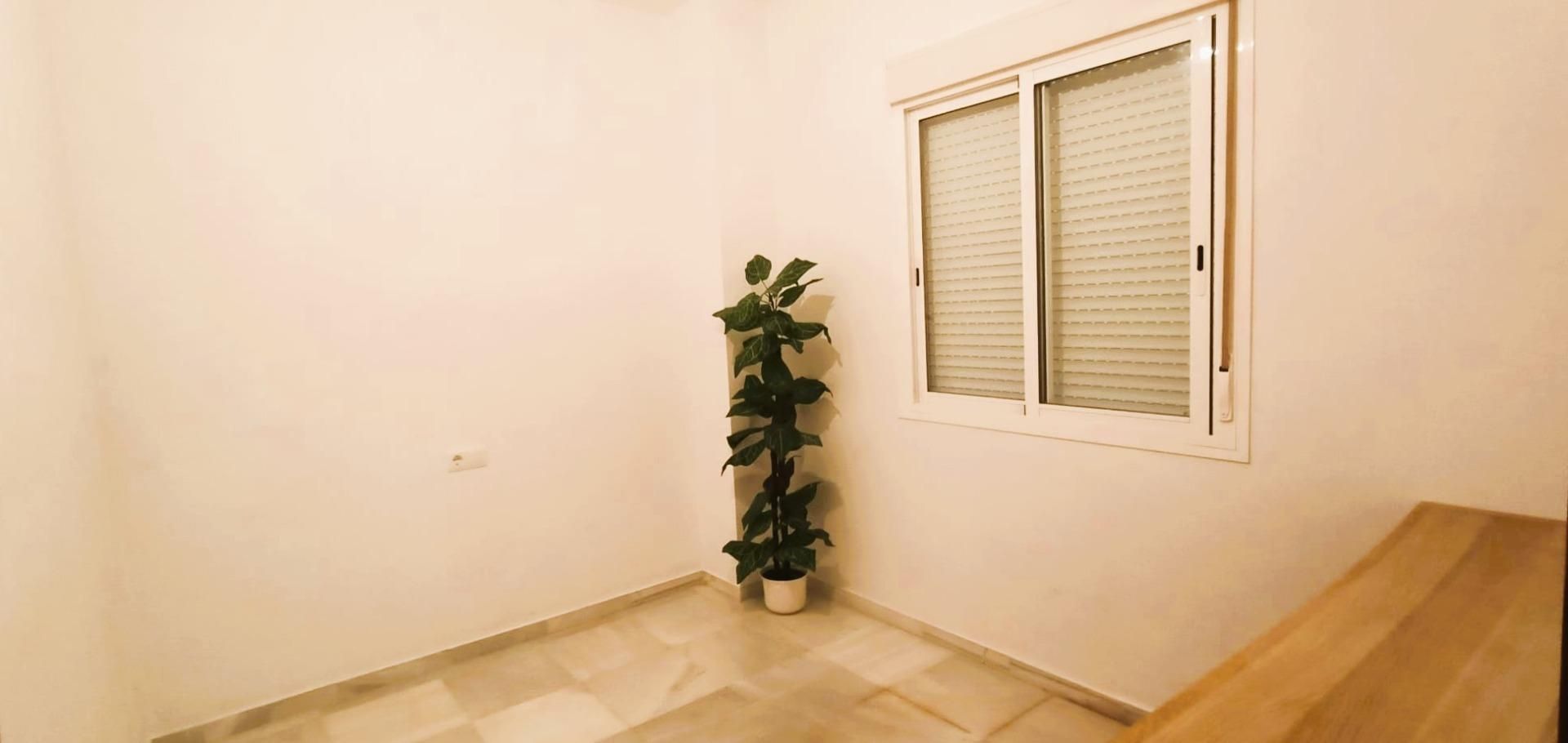 Dormitori de Pis en venda en Jerez de la Frontera amb Jardí privat, Terrassa i Traster