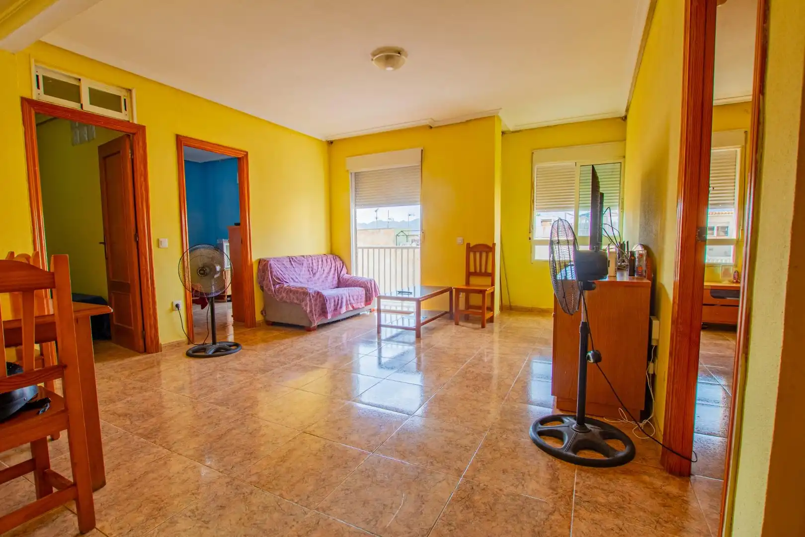Living room of Flat for sale in Águilas  with Air Conditioner, Furnished and Balcony
